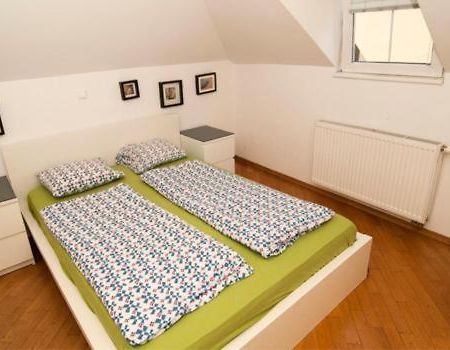 Grand Park Rooms Ποντγορίτσα Εξωτερικό φωτογραφία